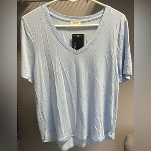 GENTLE FAWN Size SMALL, Light Blue Short Sleeve Tee.  NWT!